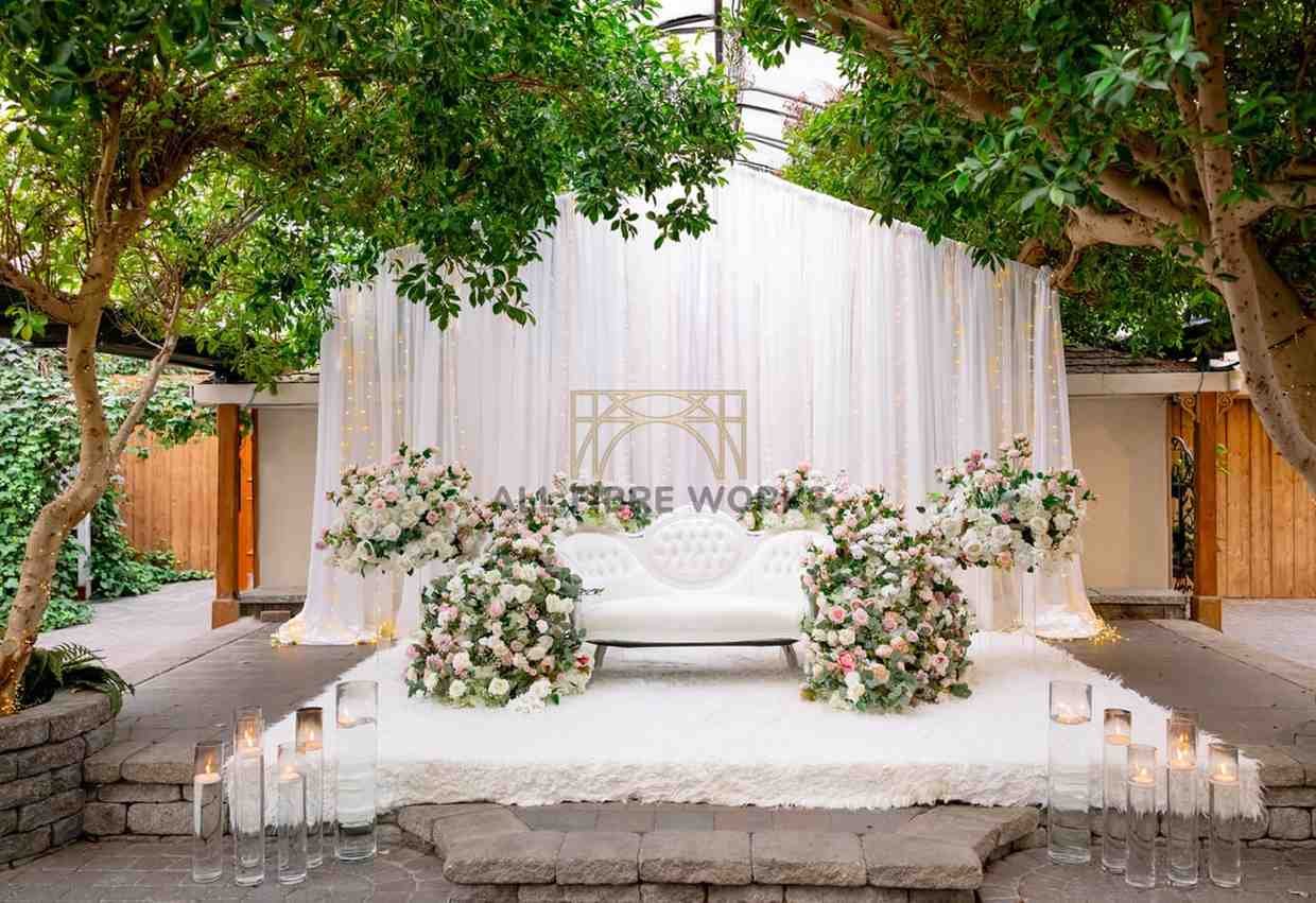 White Garden Dream Wedding Stage