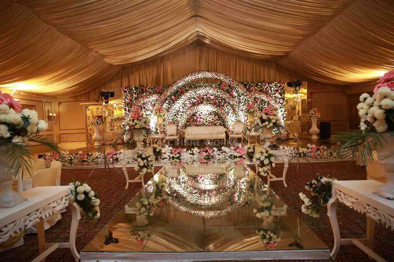 Rosette Tunnel Wedding Stage