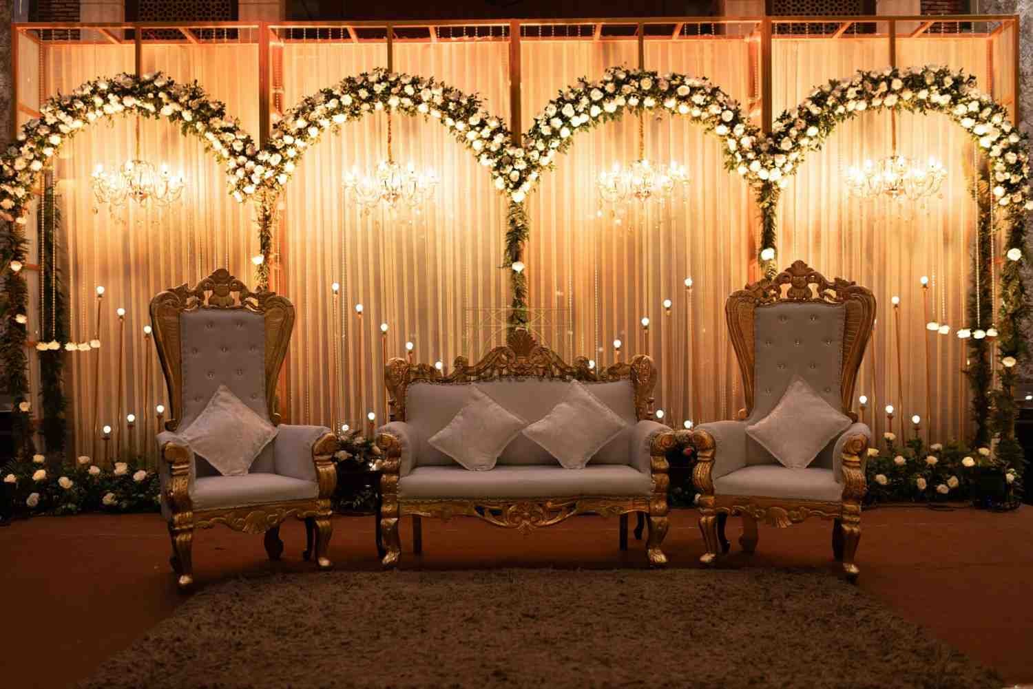 Regal Candlelight Sofa Ensemble