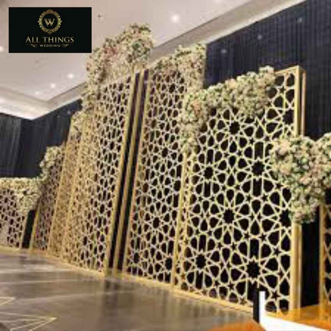 Ivory Lattice Elegance