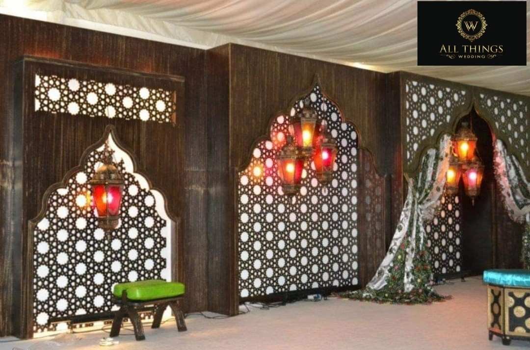 Moroccan Dark Wood Lantern Arch Installation